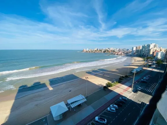 Imagem De frente para o mar da Praia do Morro 3 quartos duas vagas de garagem