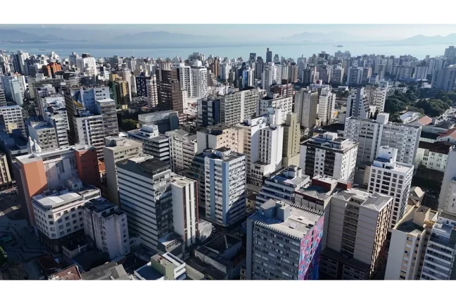 Imagem CAG 79 Sala 590441066-33 - Sala à venda no bairro Centro - Florianópolis/SC