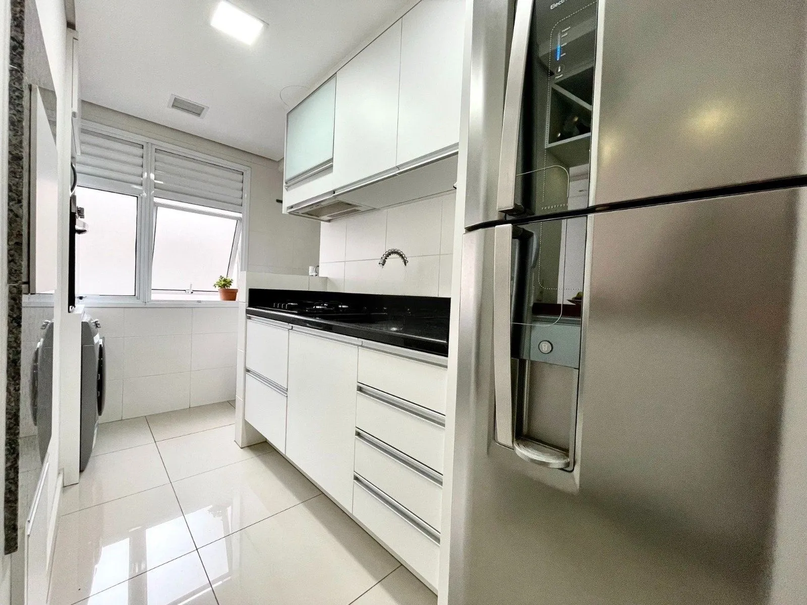 Imagem Vende-se apartamento com 2 quartos (1 suíte), 65m² e 2 vagas - Higienópolis