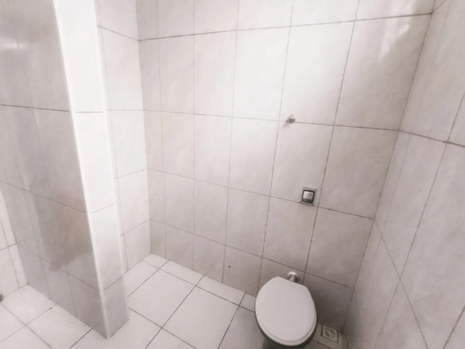 Imagem Comercial para Locação 4 Quartos, Vila São Geraldo, Taubaté - SP