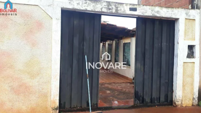 Imagem Casa com 2 dormitórios à venda, 53 m² por R$ 170.000,00 - Conjunto Habitacional Dona Norma Gibaldi - Itumbiara/GO