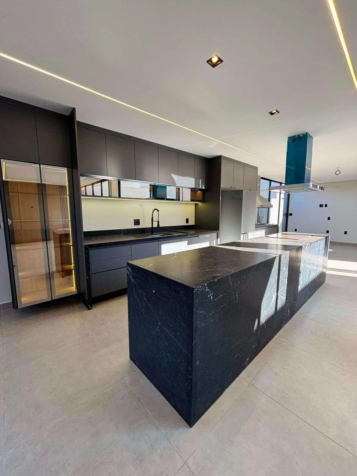 Imagem Casa à venda em Franca, Parque Universitário, com 3 quartos, 270m2