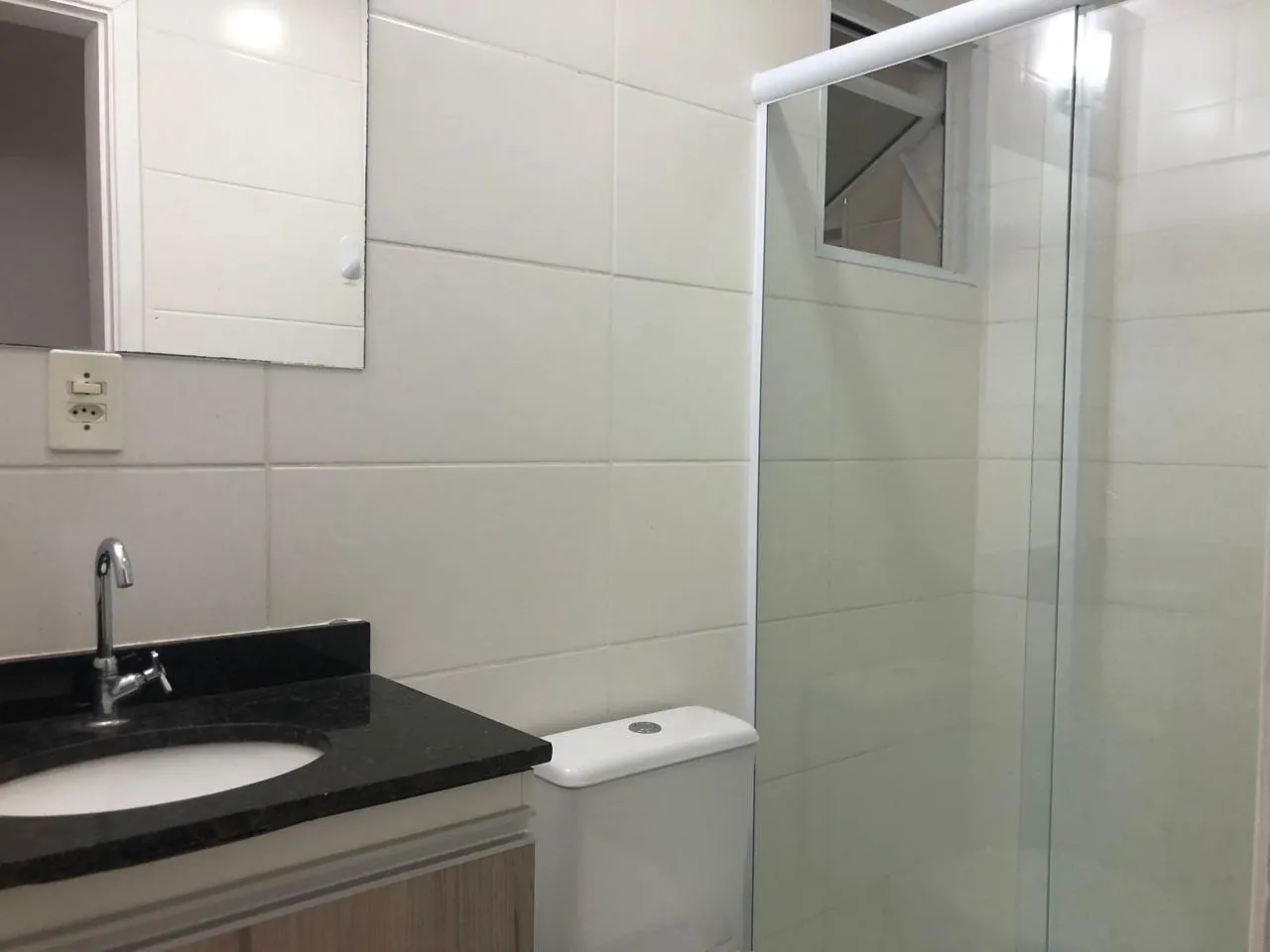 Imagem Apartamento mobiliado no Alpha Club, 2 dormitórios, suíte e 2 vagas no Campolim