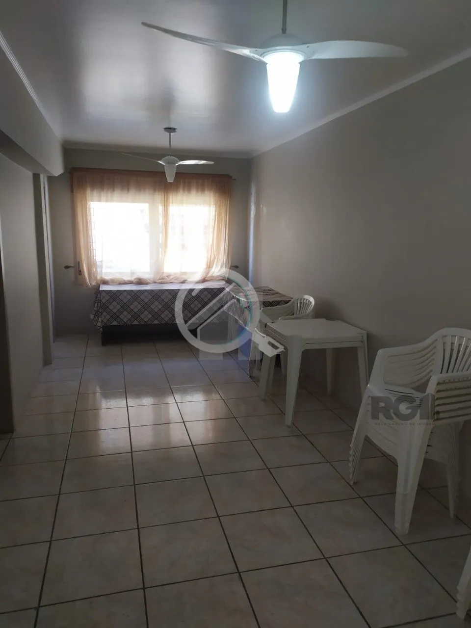 Imagem Excelente oportunidade de apartamento à venda no Bairro Partenon em Porto Alegre. Com 2 dormitório...