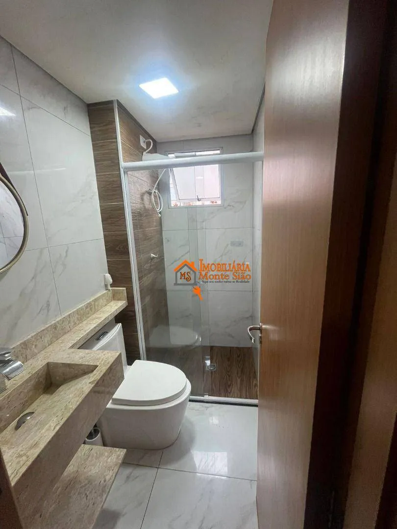 Imagem Apartamento com 2 dormitórios à venda, 46 m² por R$ 250.000,00 - Água Chata - Guarulhos/SP