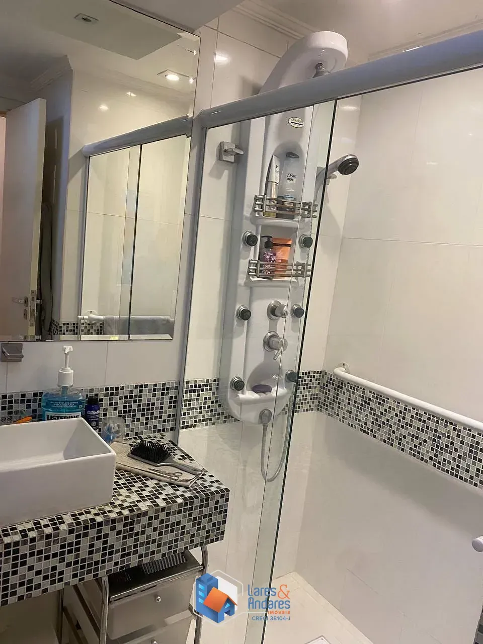 Imagem APARTAMENTO À VENDA 147M², C/ 4 DORMS (1 SUÍTE), 2 SACADAS PRIVATIVAS, 2 VGS FIXAS, MOEMA - SÃO PAULO - SP.