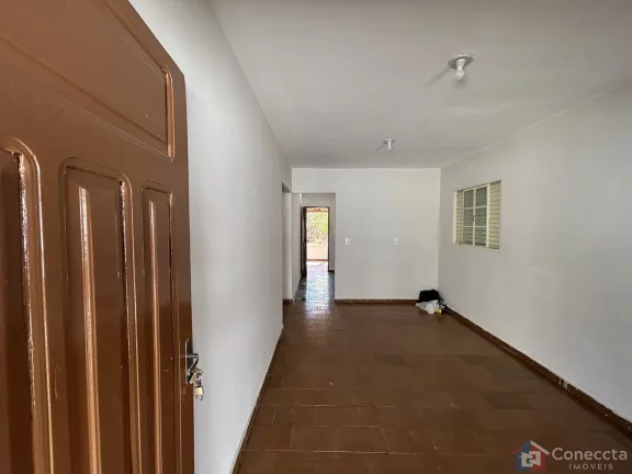 Imagem Casa à venda no bairro Nova Floresta em Patos de Minas-MG