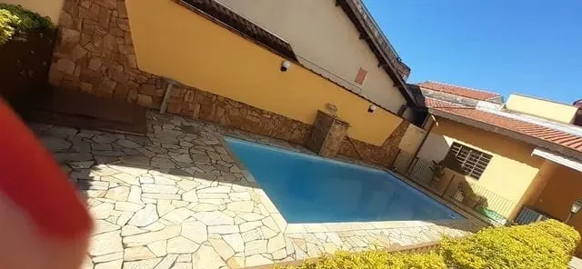 Foto do imóvel Casa para Locação 4 Quartos, 1 Suite, 4 Vagas, 350M², Parque São Cristóvão, Taubaté - SP