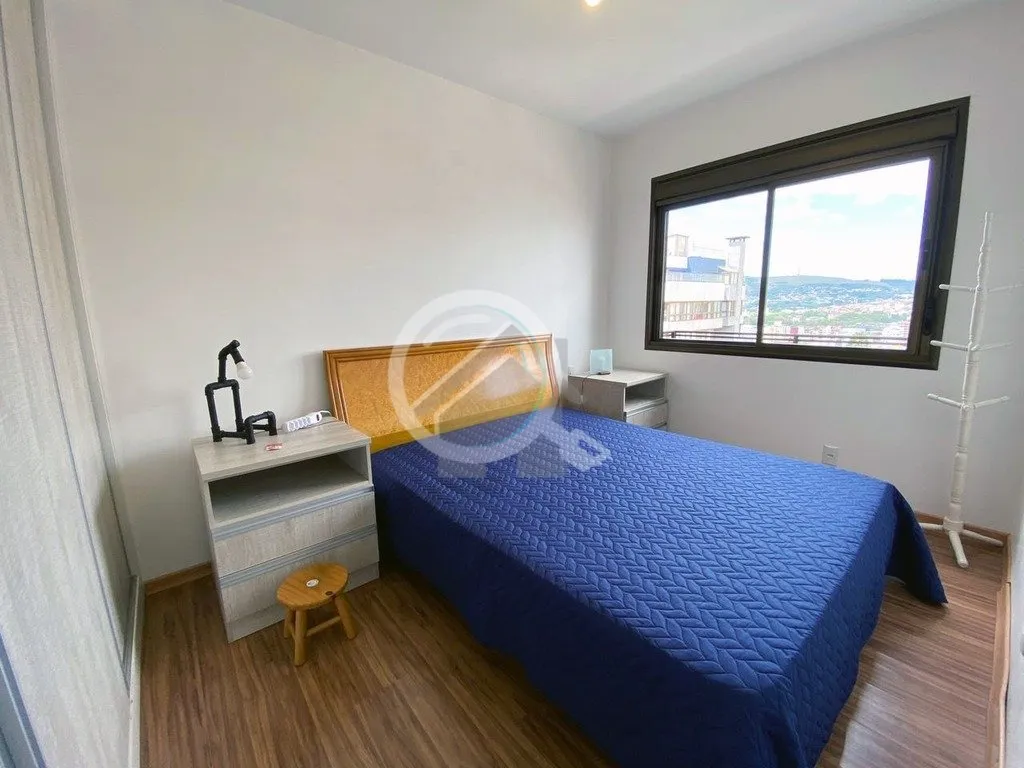 Imagem Ótimo apartamento com 1 dormitório no bairro Petrópolis. São 50m² privativos, com suíte e lava...