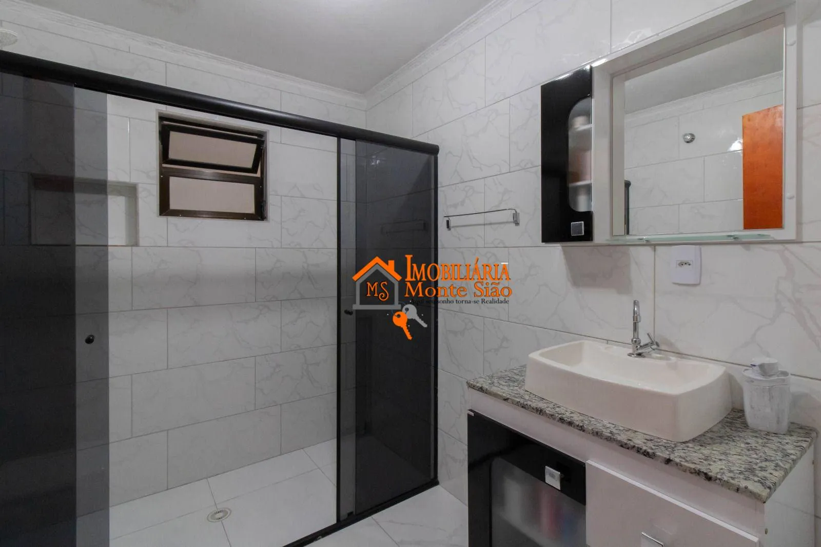 Imagem Casa com 2 dormitórios à venda, 150 m² por R$ 475.000,00 - Pimentas - Guarulhos/SP