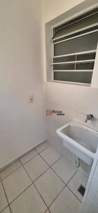 Imagem Apartamento 2 dormitórios, 60m², vaga coberta e elevador - R$ 320.000,00 - Condomínio Varanda do Japi - Medeiros - Jundiaí/SP