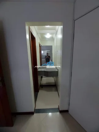 Imagem Casa Duplex para Locação em Feira de Santana, Santa Mônica, 4 dormitórios, 3 suítes, 2 banheiros, 4 vagas