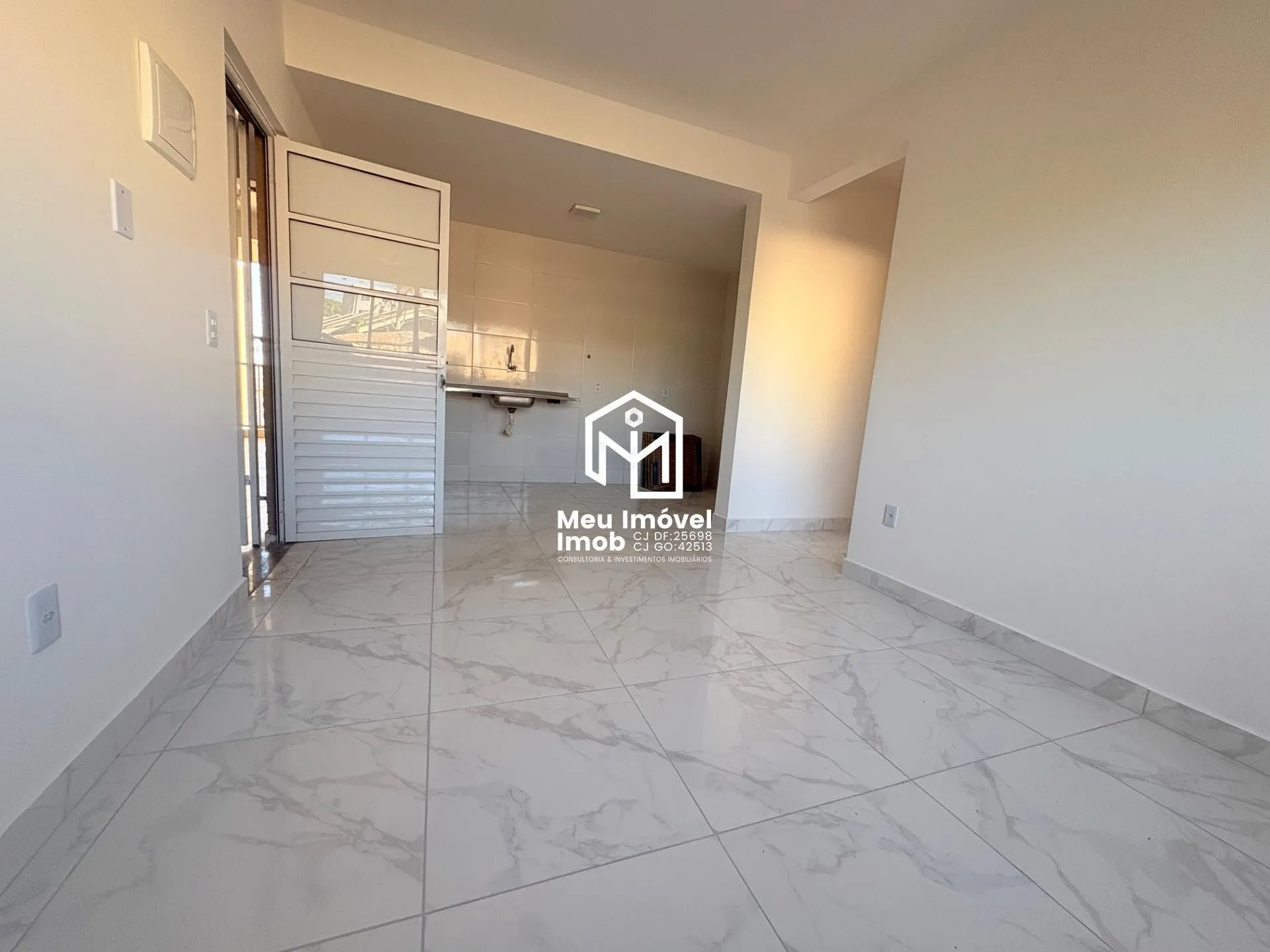 Imagem Apartamento 02 Dorm. em Parque Marajó - Valparaíso de Goiás