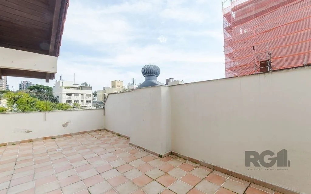 Imagem Ótima cobertura de 200 m² com 2 dormitórios e 1 vaga de garagem.
