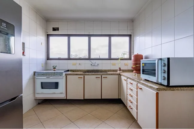 Imagem Apartamento à venda em São Paulo, Vila Andrade, com 4 quartos, 200m2