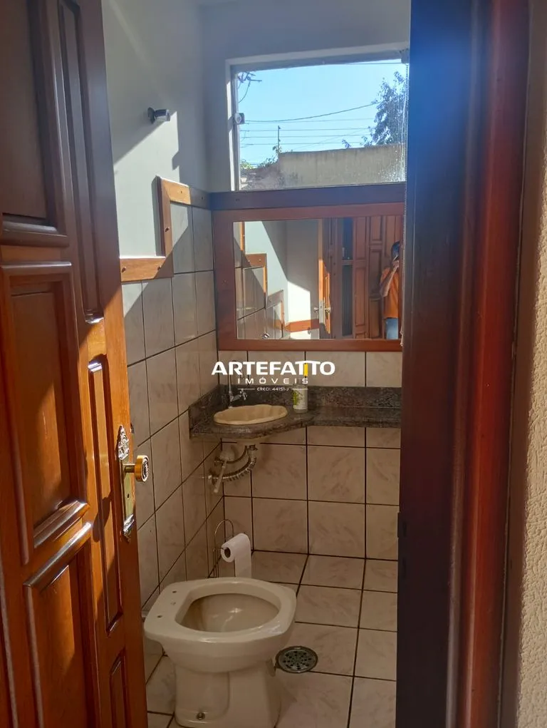 Imagem Sobrado à venda em Franca, Jardim Integração, com 3 quartos, 230m2