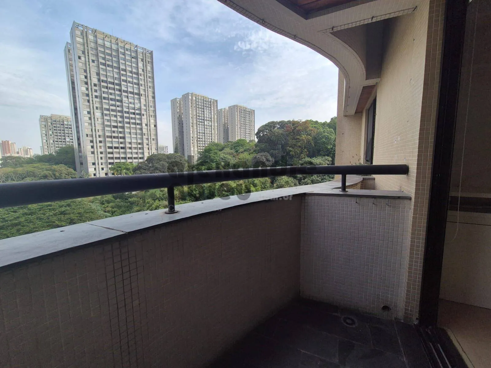 Imagem Apartamento de 1 dormitório com terraço ao lado do Portal do Morumbi