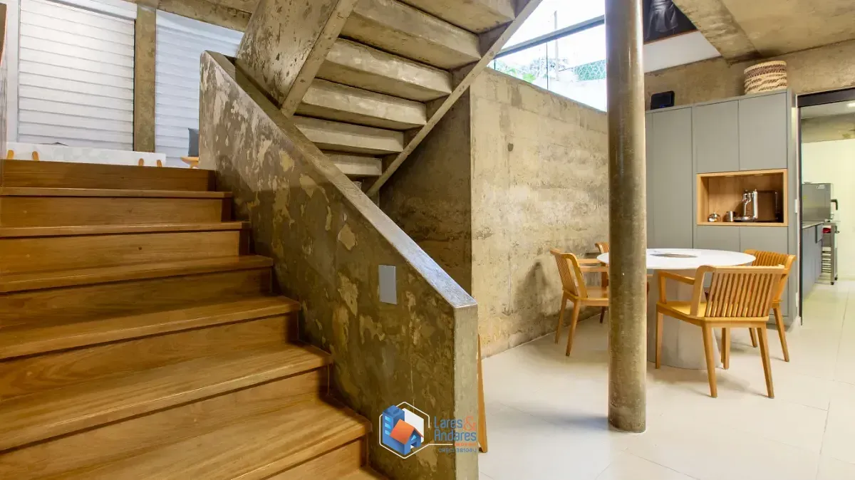 Foto do imóvel Casa para venda em Brooklin Paulista com 3 quartos, sendo 1 suíte, 225m² em Rua Tibiriçá