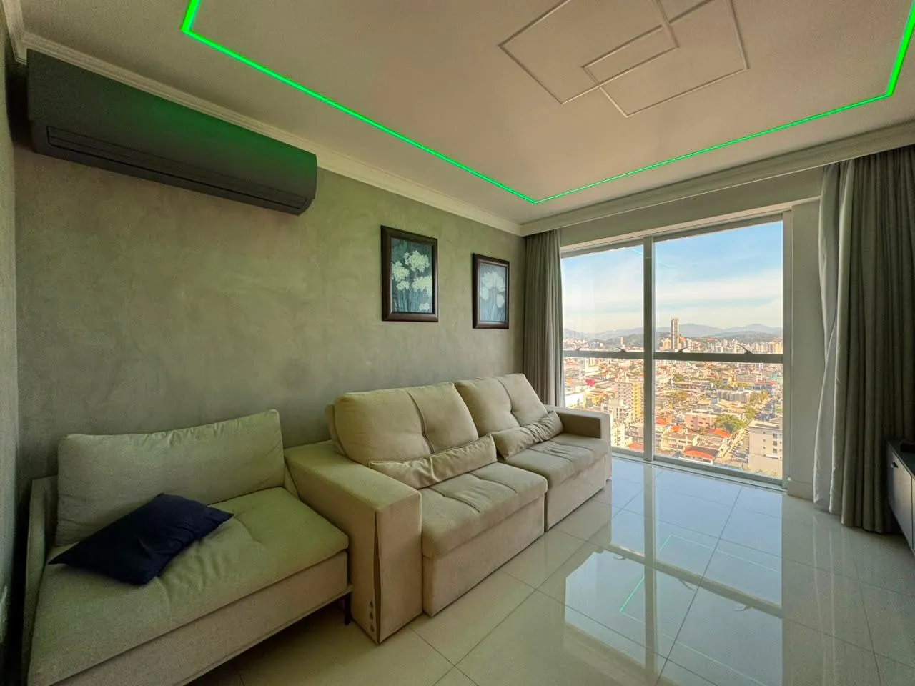 Imagem Apartamento à venda com 139m2 por R$ 2.900.000,00
