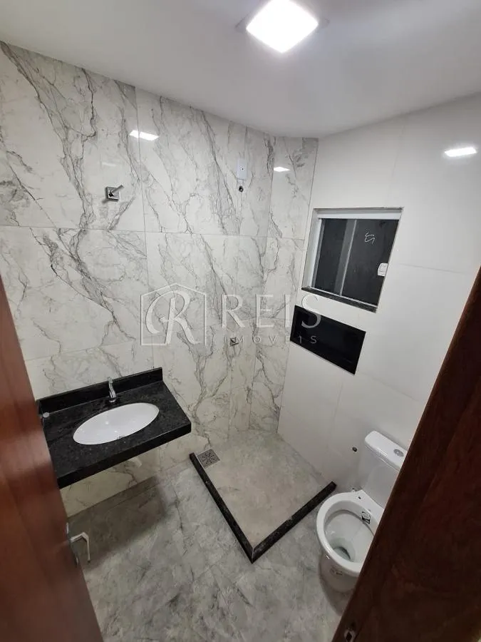 Imagem Casa para Venda em Rio das Ostras, Enseada das Gaivotas, 2 dormitórios, 2 suítes, 3 banheiros, 1 vaga