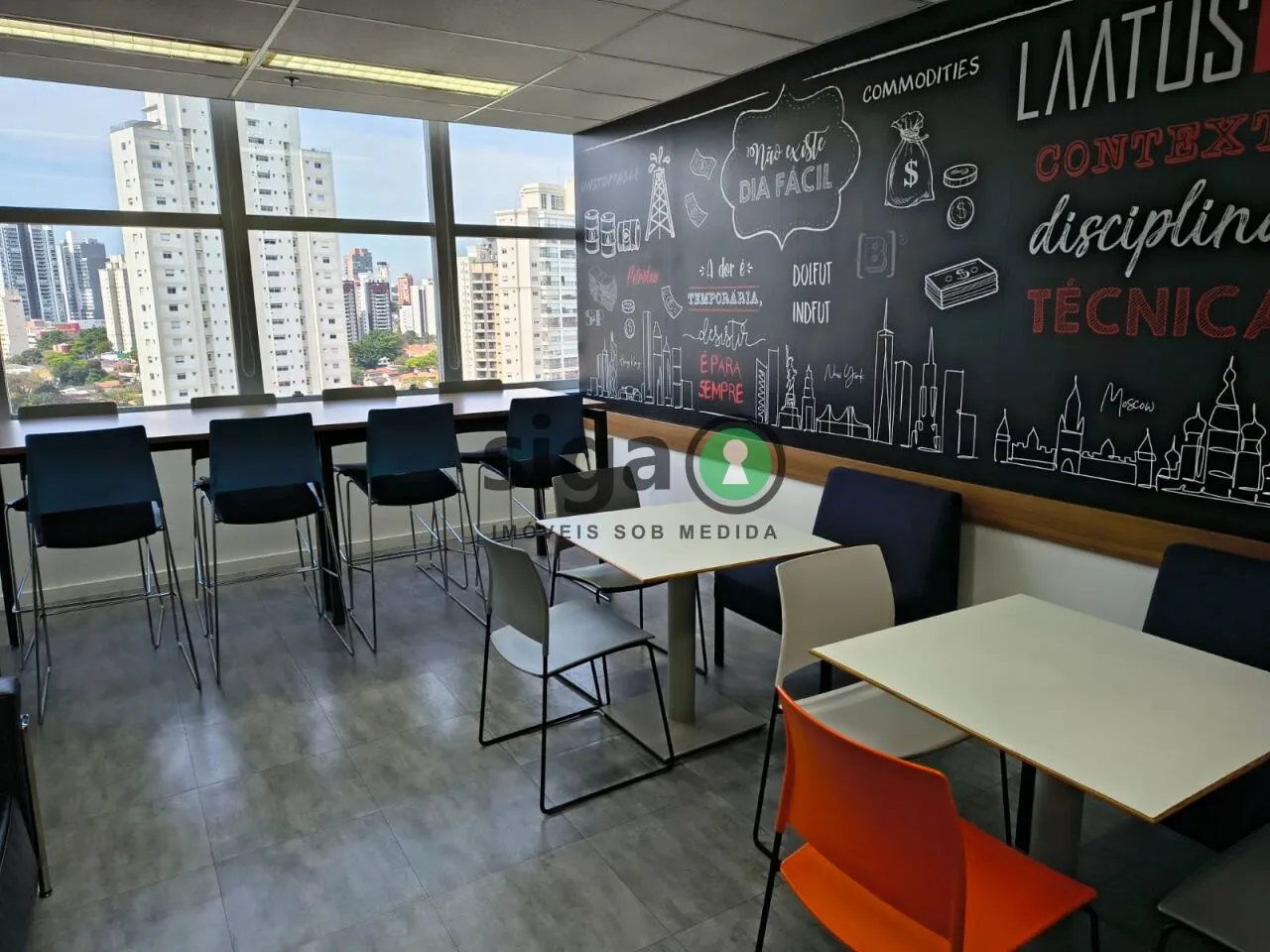 Imagem SALA 669M ² COM MOBILIA PARA LOCAÇÃO AV ROQUE PETRONI BROOKLIN