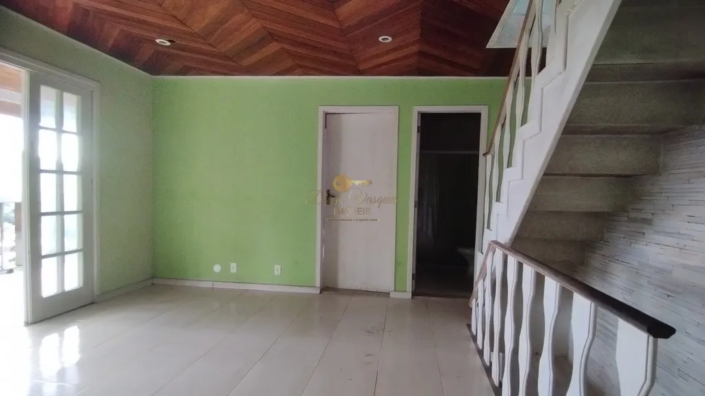 Imagem Casa em Condomínio para Venda em Guapimirim / RJ no bairro Centro