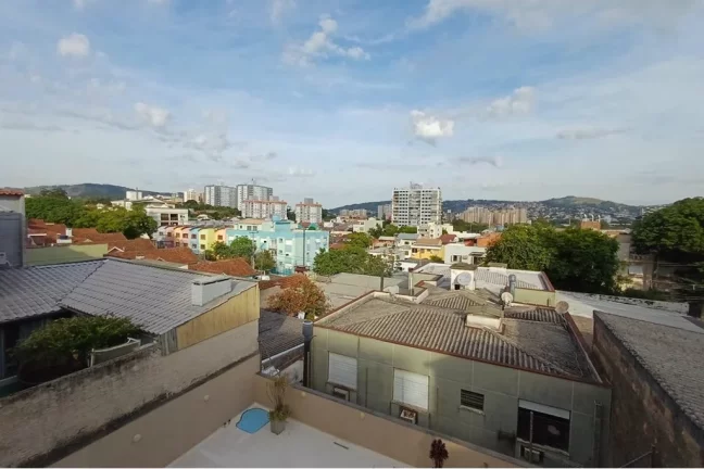 Imagem Casa para venda no bairro Jardim do Salso em Porto Alegre