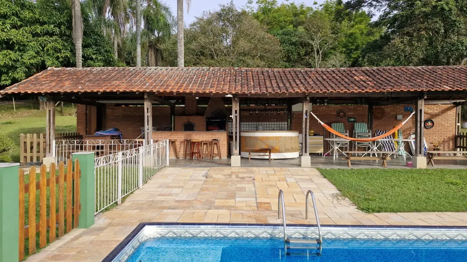 Imagem Sítio à Venda, 18000 metros em Campininha (Canguera) - São Roque
