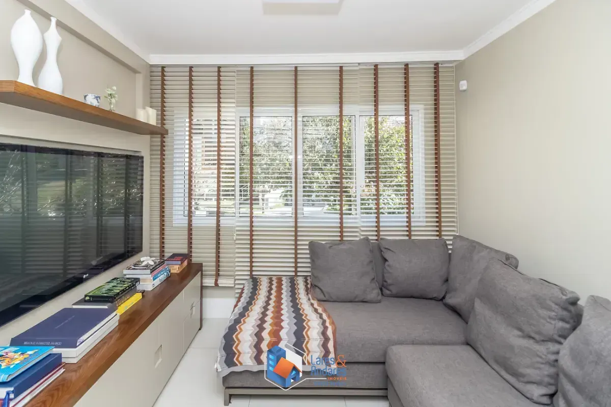 Imagem Casa no condomínio Condomínio Reserva Nova Cantareira para venda com 4 quartos, sendo 4 suítes, 313m²