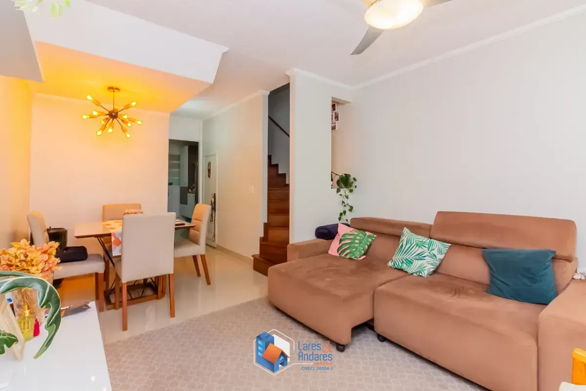 Imagem Sobrado para venda em Conjunto Residencial Vista Verde com 2 quartos, 78m²