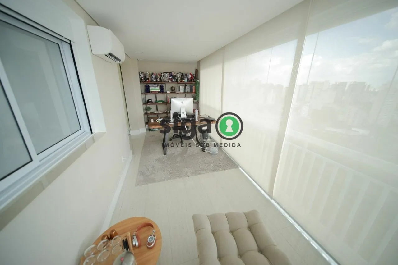 Imagem Cobertura para venda ou locação com 3 suites, 3 vagas, 250m2, na Vila Andrade.