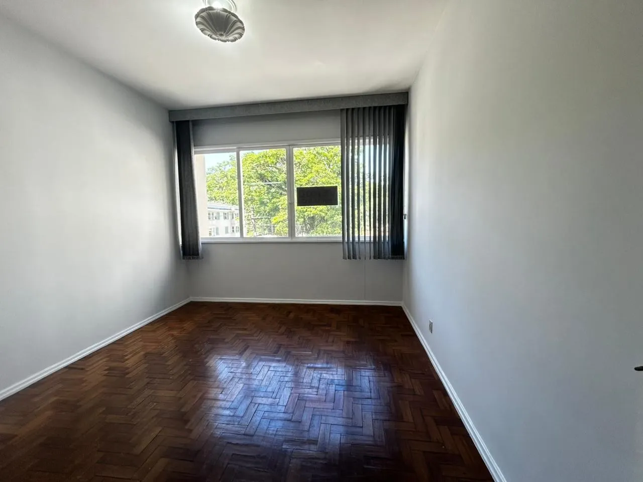 Imagem Apartamento para Venda em Petrópolis / RJ no bairro Centro