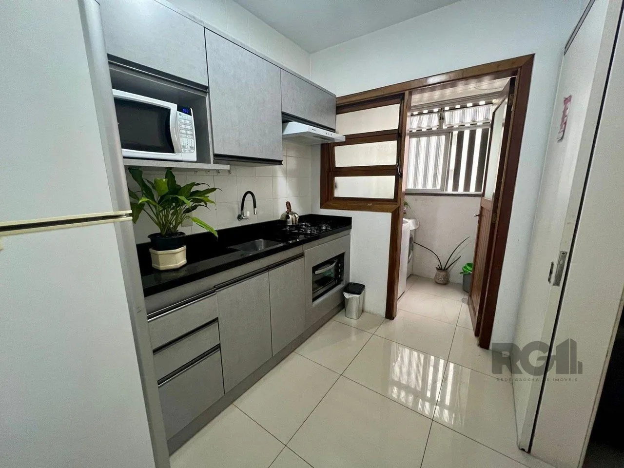 Imagem Apartamento 2 dormitórios mobiliado no bairro Partenon.