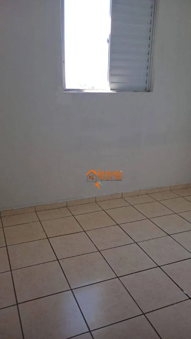 Imagem Apartamento com 2 dormitórios à venda, 50 m² por R$ 190.000,00 - Jardim Nova Cidade - Guarulhos/SP