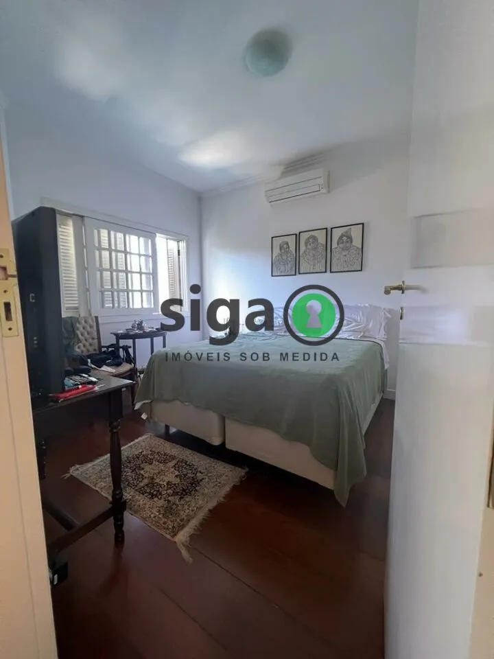 Imagem Casa a venda em condomínio fechado no Morumbi, de 420m, 3 quartos e 3 vagas.