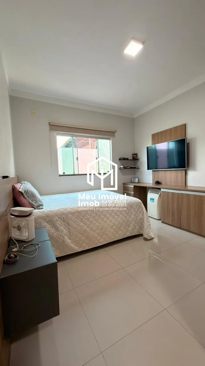 Imagem Casa 3 Quartos 1 Suíte 3 Vagas 200m²