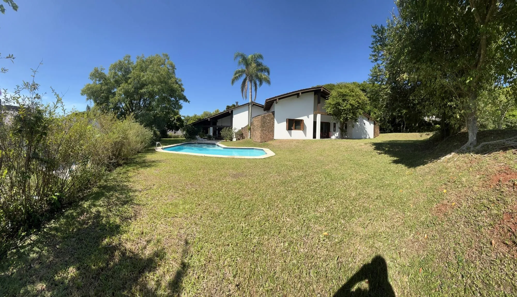 Imagem Linda Casa Térrea no Condomínio Horizontal Jardim do Sol