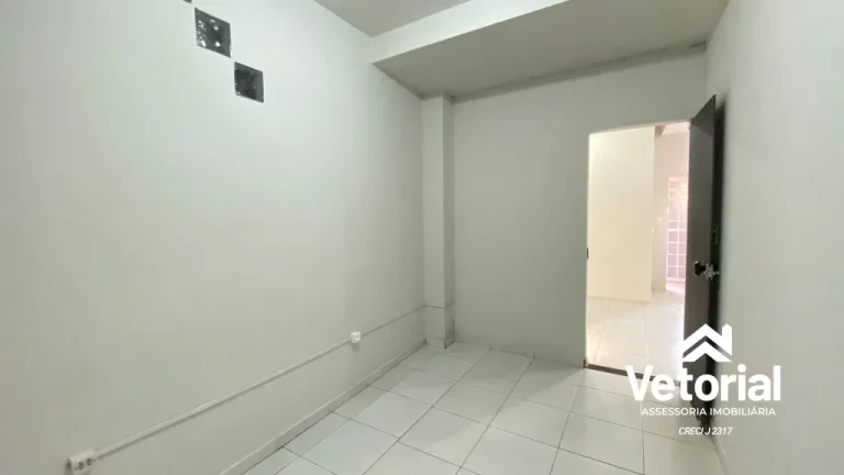 Imagem Casa para locação na Serra do Mimo: 3 quartos, 1 suíte, 2 salas, 1 vaga de garagem, 120m² em Barreiras-BA.
