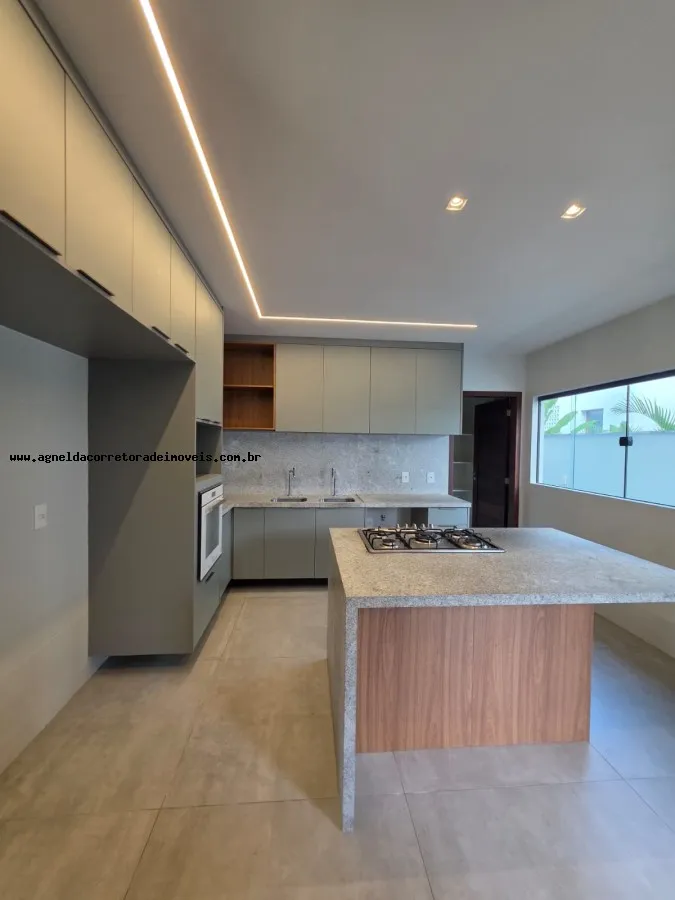 Imagem Casa em Condomínio para Venda em Parnamirim, Pium (Distrito Litoral), 4 dormitórios, 4 suítes, 5 banheiros, 4 vagas