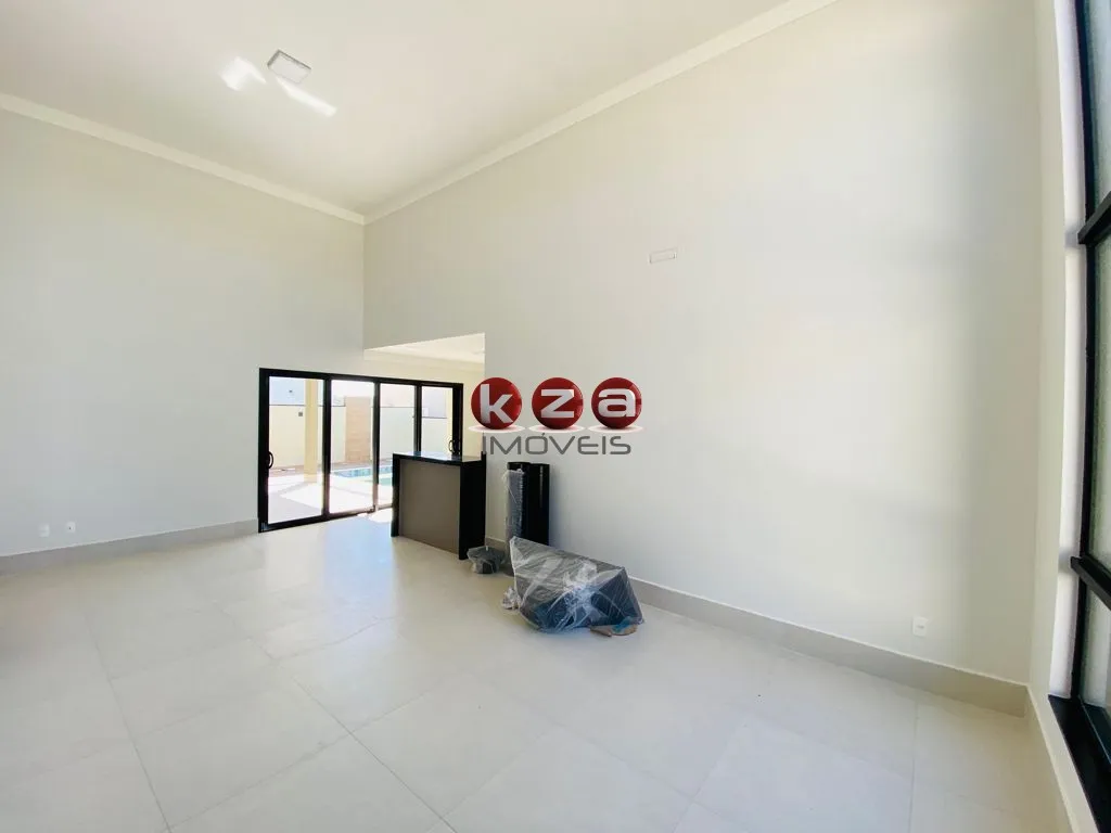 Imagem Imperdível oportunidade: Casa de luxo no condomínio Tabapuã, Valinhos-SP, 3 suítes, 2 salas, 5 banheiros, 4 vagas, 200m².