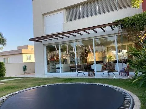 Imagem Casa com 4 dormitórios à venda, 360 m² por R$ 4.245.000 - Alphaville/SP