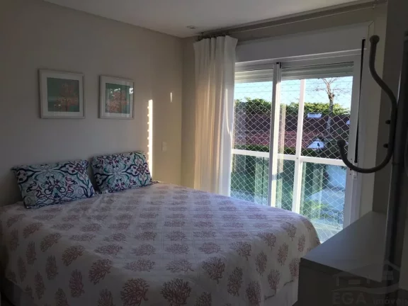 Imagem Casa Avenda Em Condominio de Alto Padrão