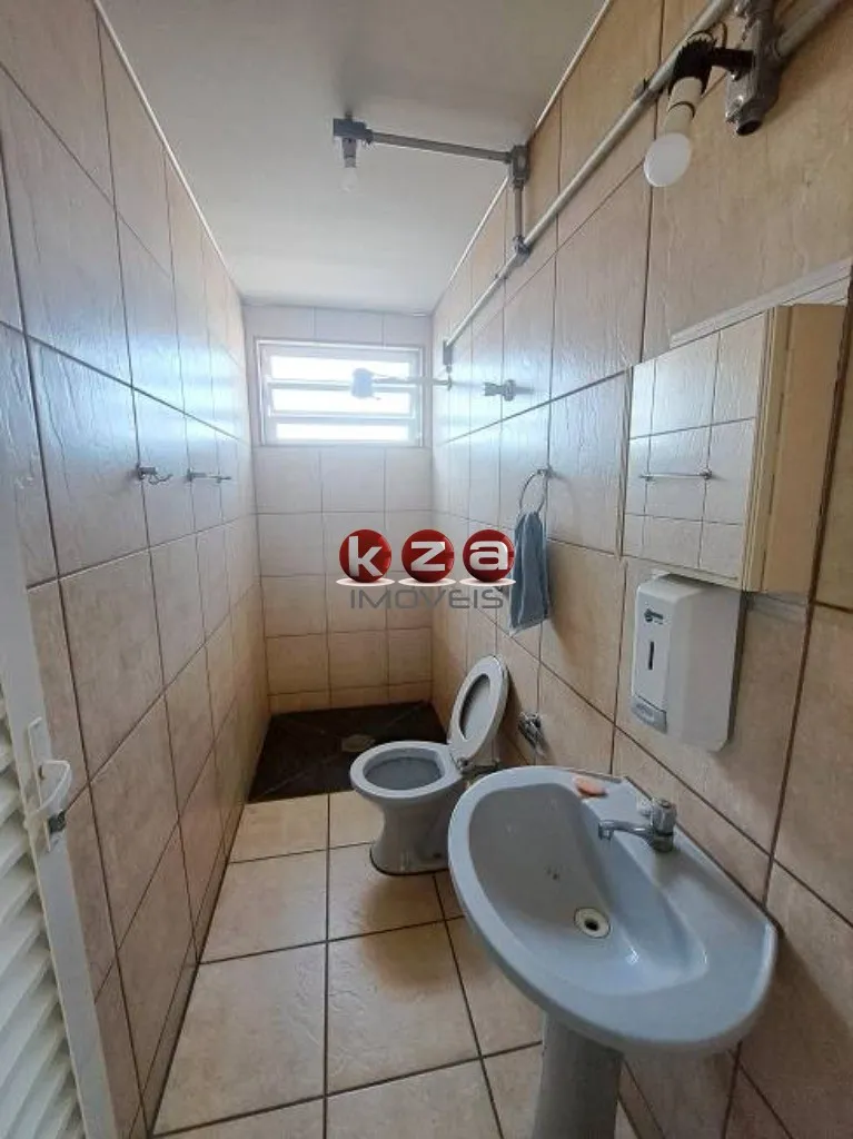 Imagem Barracão comercial e industrial para locação em Valinhos.