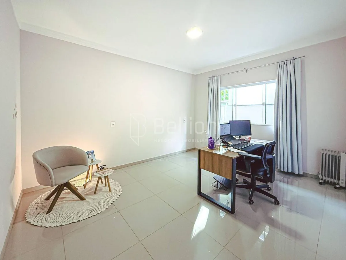 Imagem Casa com suíte no centro de Rodeio
