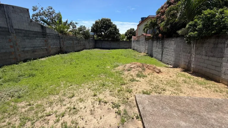 Imagem Excelente terreno bem localizado para venda em Balneário ponta da fruta - Vila Velha com 360m².