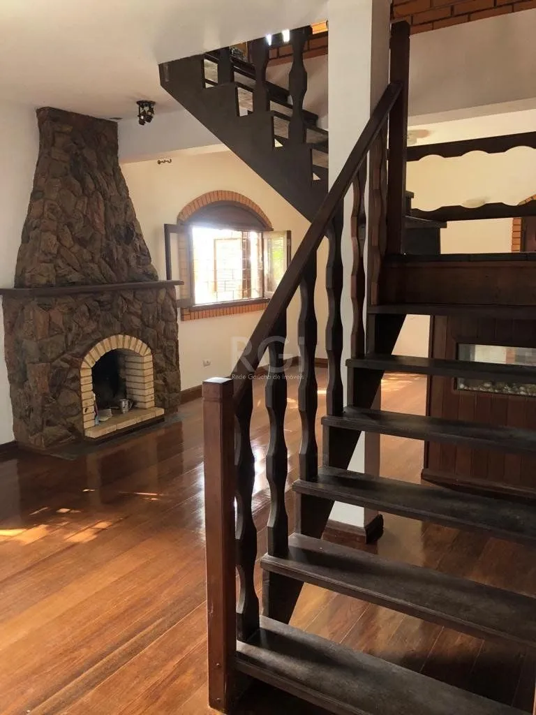 Imagem Casa para Venda - 326m², 3 dormitórios, sendo 2 suites, 4 vagas - Parque dos Maias
