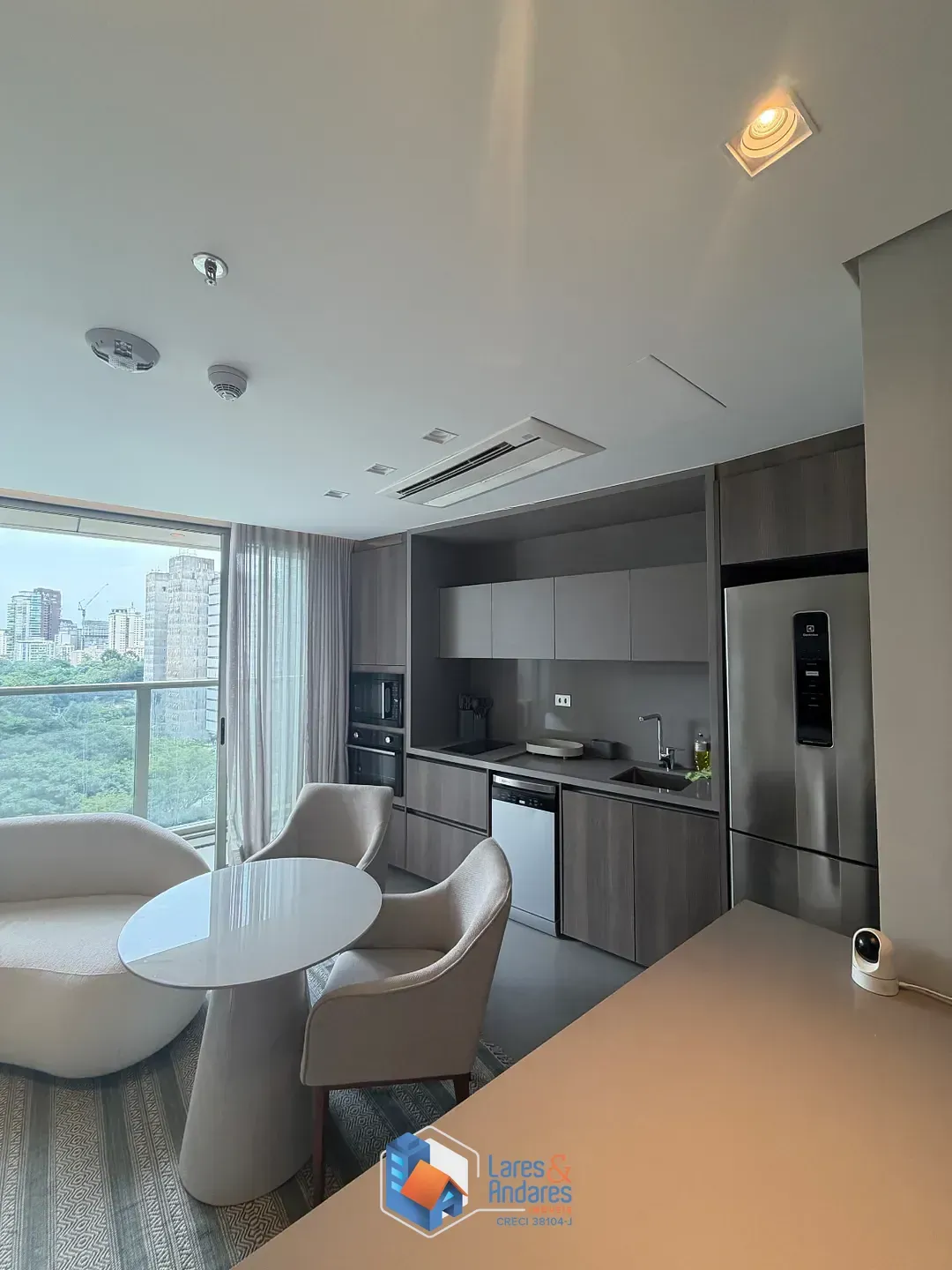 Imagem Apartamento para venda em Vila Olímpia com 2 quartos, sendo 1 suíte, 68m²
