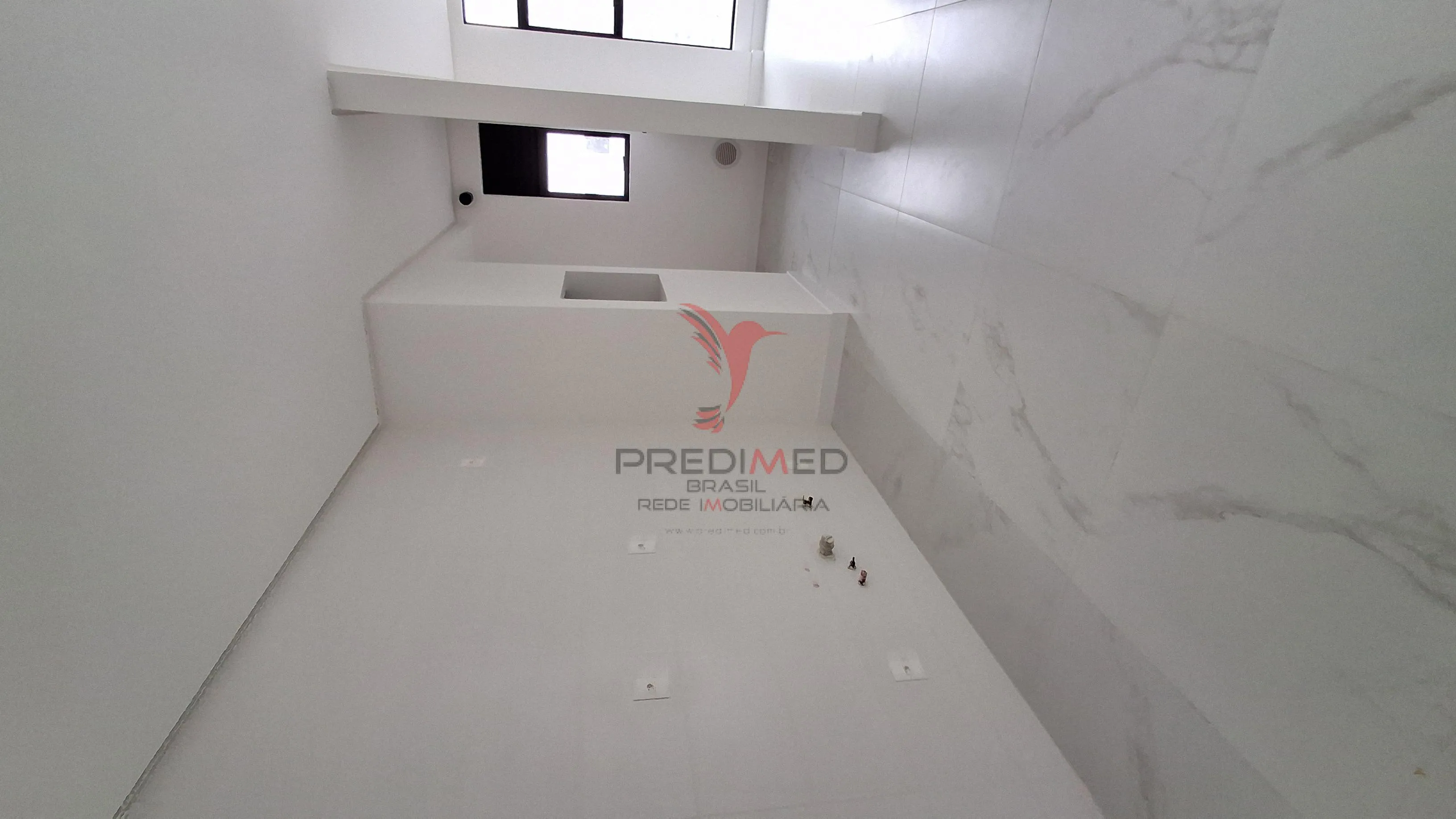 Foto do imóvel Apartamento pronto 200 metros da praia em 300, 230 - Morretes, Itapema - SC
