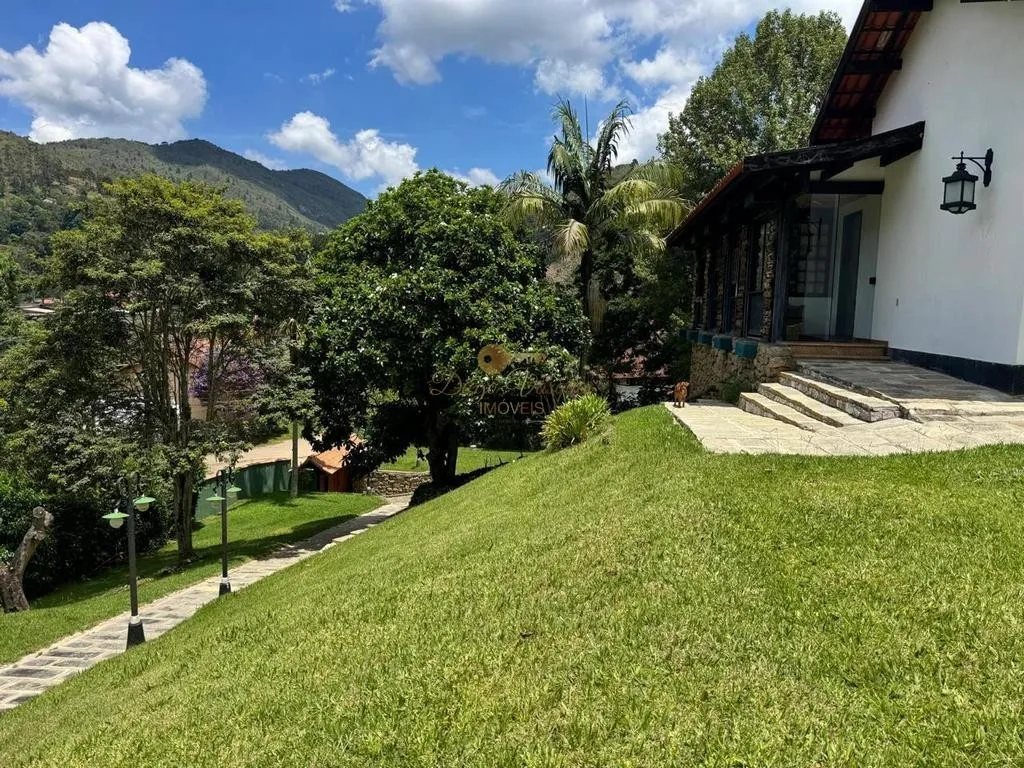 Imagem Casa para Venda em Teresópolis / RJ no bairro Albuquerque
