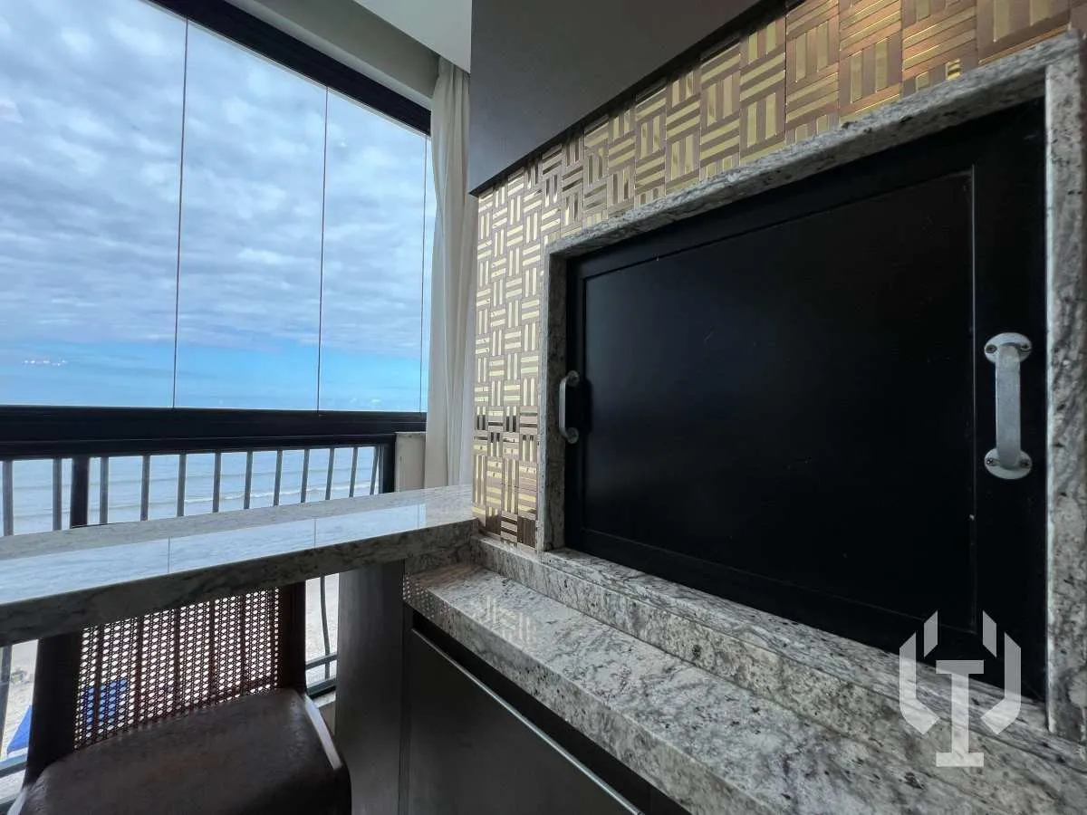 Imagem Apartamento à venda, no VILLE DE FRANCE RESIDENZIALE, em Itapema, Meia Praia, com 3 quartos, 168m2